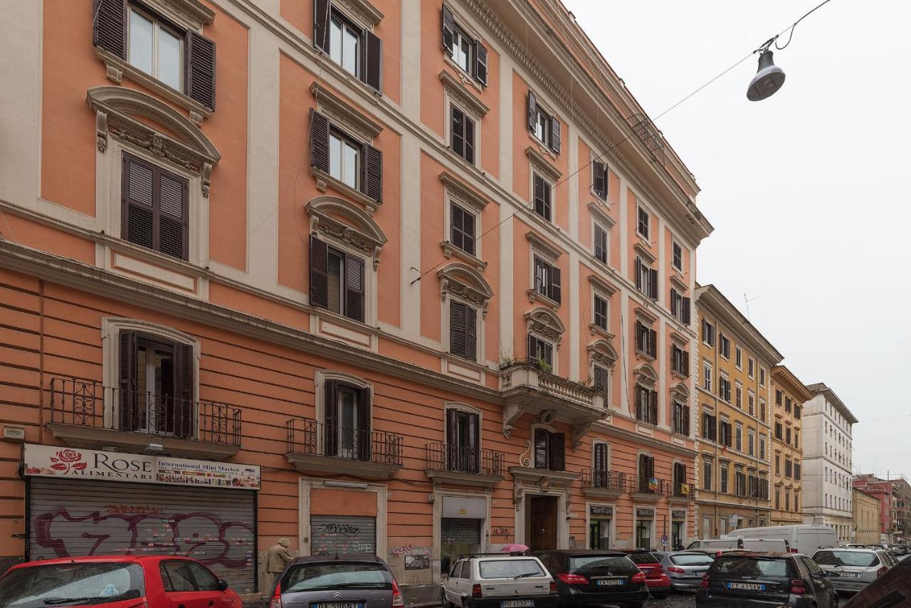 Vittorio Emmanuele & Colosseo Studio Řím Exteriér fotografie
